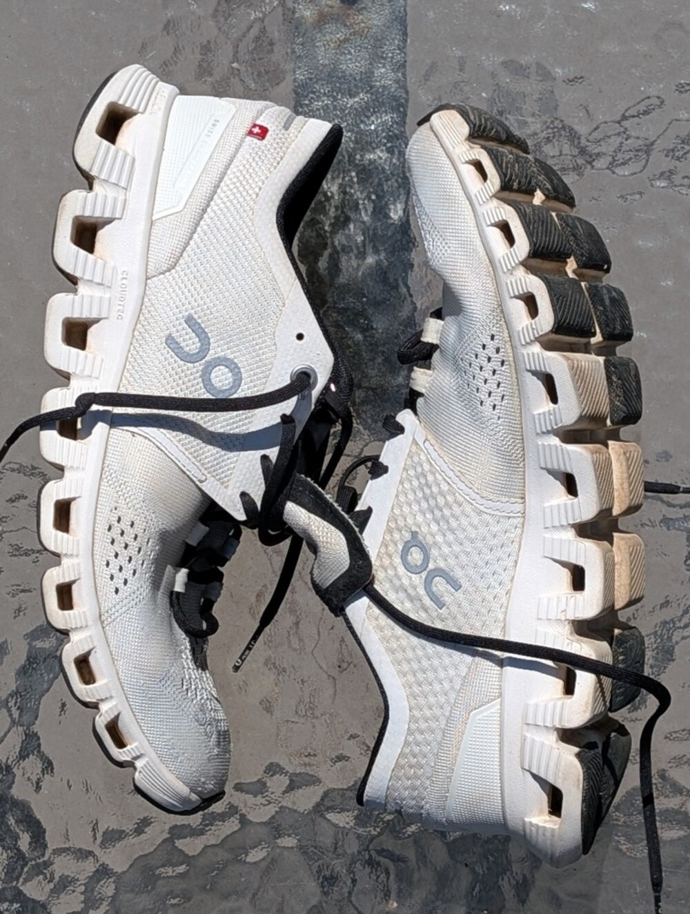 On Running Cloud X Women's Running Sneakers Size W 7.5 White Lace-up Mild Wear